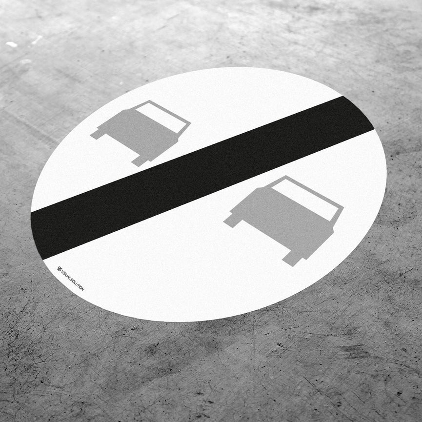 Naklejka Podłogowa BHP: "Koniec zakazu wyprzedzania" (B-27)