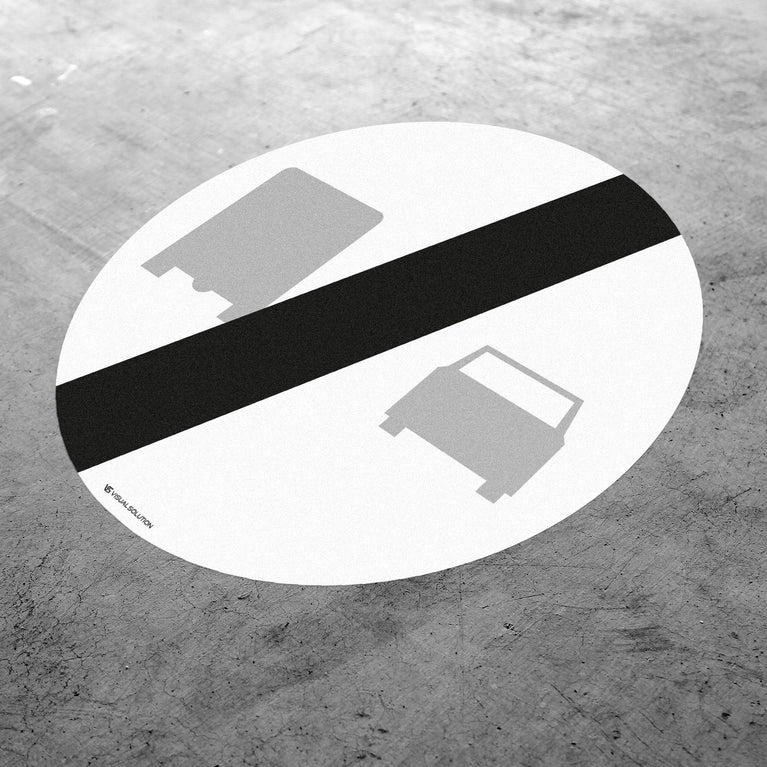 Naklejka Podłogowa BHP: "Koniec zakazu wyprzedzania przez samochody ciężarowe" (B-28)