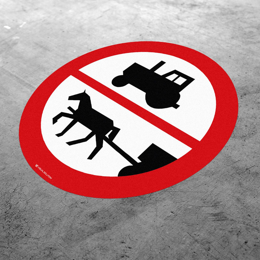 Naklejka Podłogowa BHP: "Zakaz wjazdu ciągników rolniczych i pojazdów wolnobieżnych" B-45b