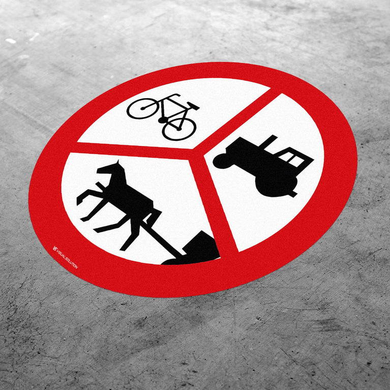Naklejka Podłogowa BHP: "Zakaz ruchu dla rowerzystów, ciągników rolniczych i pojazdów zaprzężonych w konie" B-45f