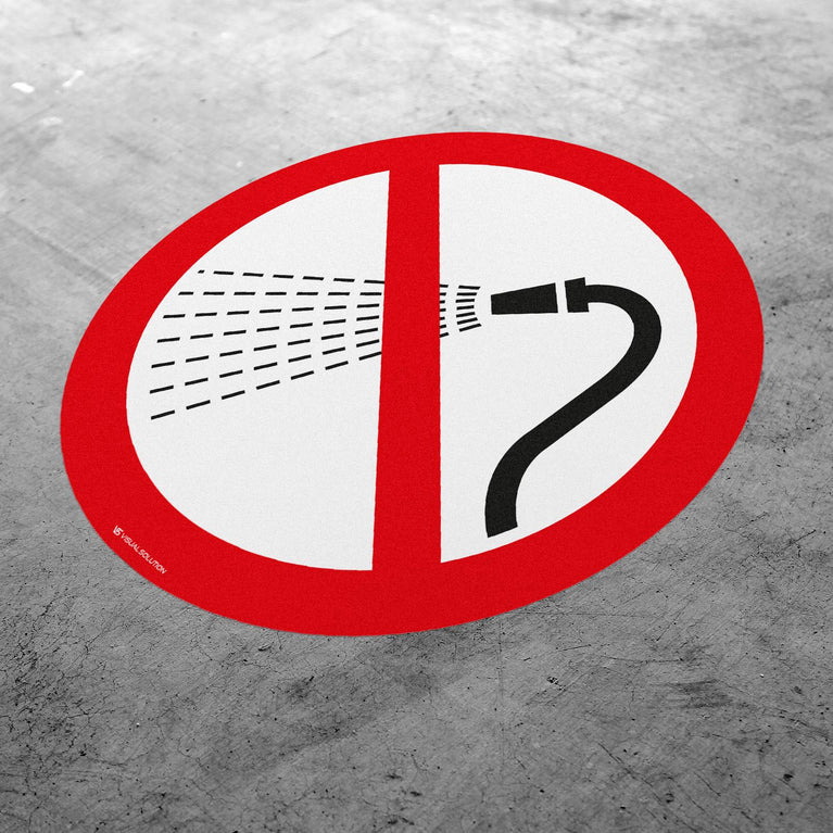 Naklejka Podłogowa BHP: Zakaz Spryskiwania Wodą