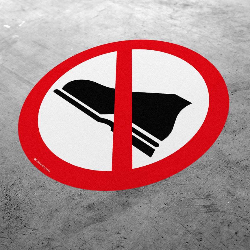 Naklejka Podłogowa BHP: Zakaz Wejścia w Obuwiu Zewnętrznym