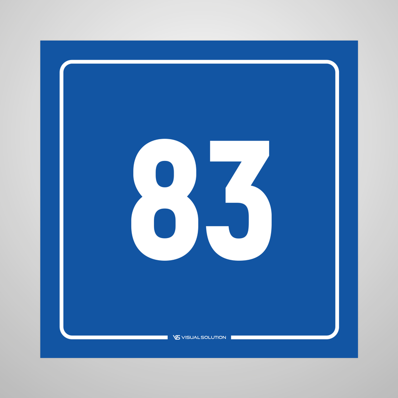 tabliczka informacyjna: numer 83