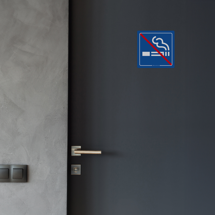 Tabliczka na Drzwi: Zakaz Palenia