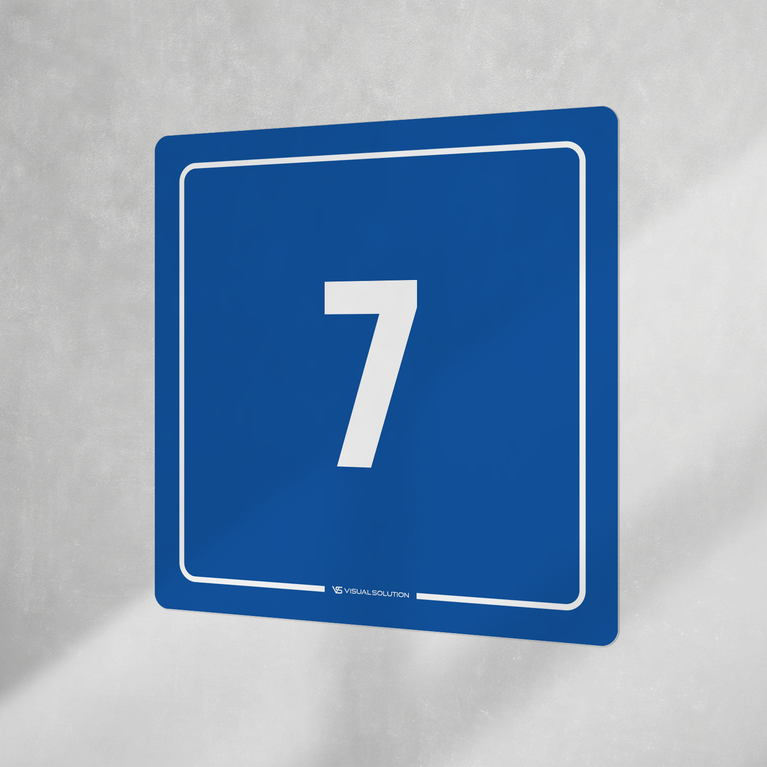 Naklejka informacyjna: numer  7