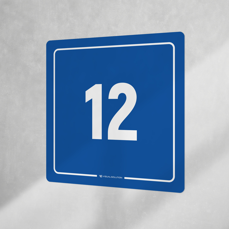 Naklejka informacyjna: numer 12