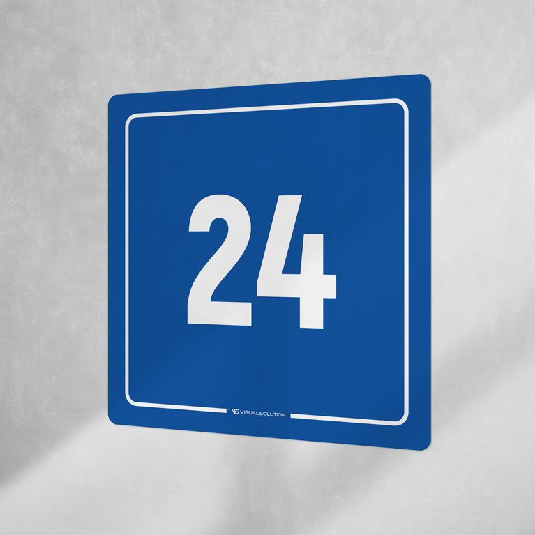 Naklejka informacyjna: numer 24