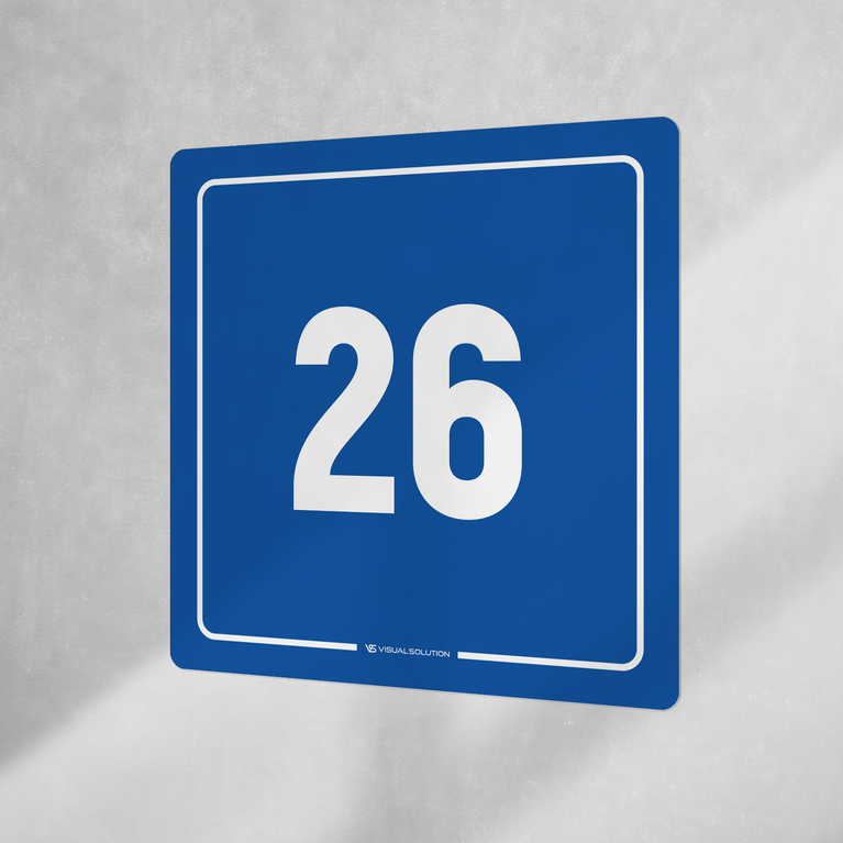 Naklejka informacyjna: numer 26