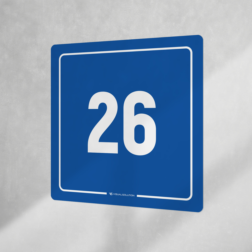 Naklejka informacyjna: numer 26