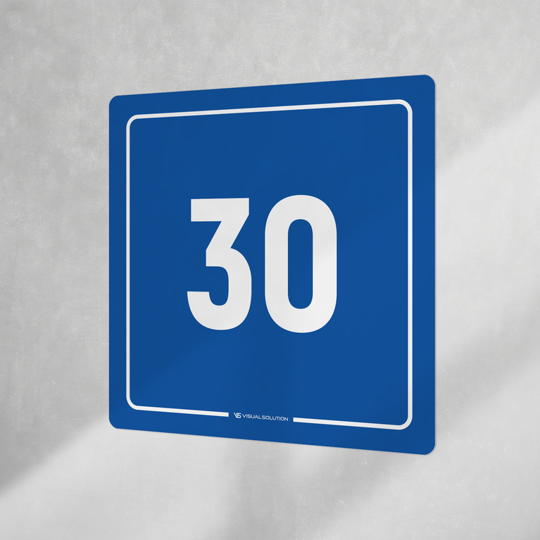 Naklejka informacyjna: numer 30