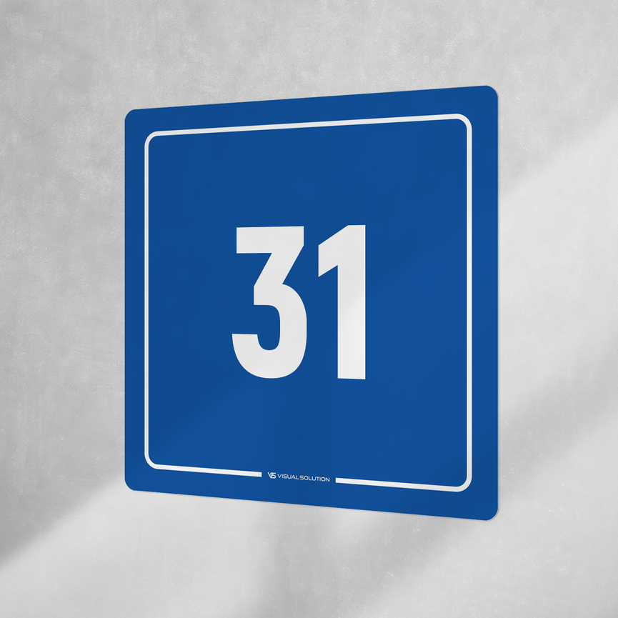 Naklejka informacyjna: numer 31
