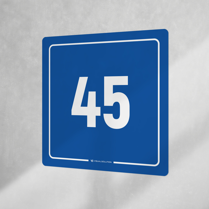 Naklejka informacyjna: numer 45