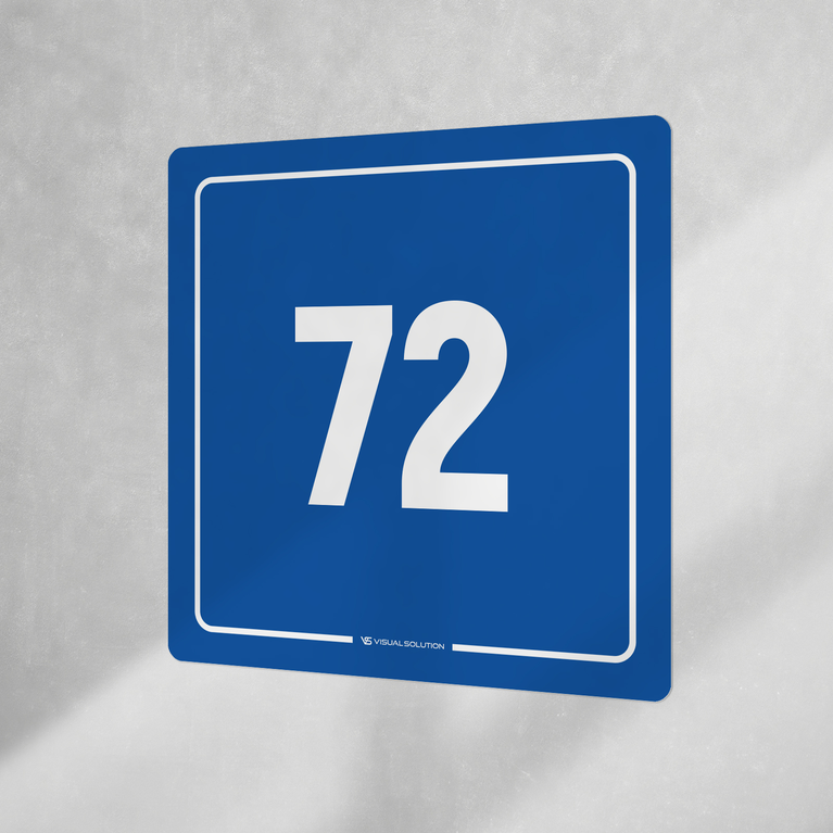 Naklejka informacyjna: numer 72
