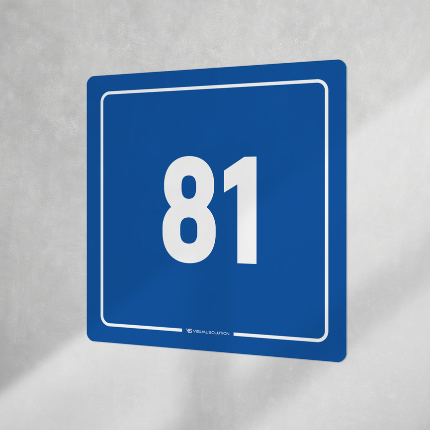 Naklejka informacyjna: numer 81