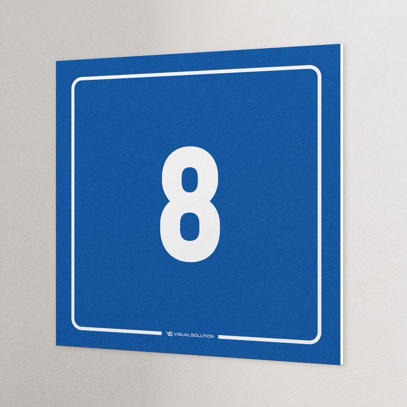 tabliczka informacyjna: numer  8