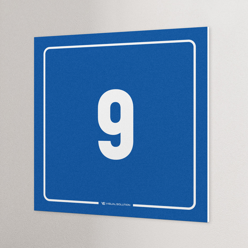 tabliczka informacyjna: numer  9