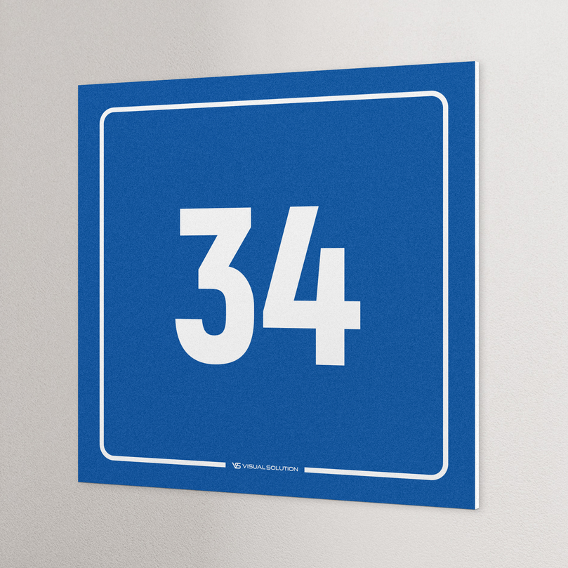 tabliczka informacyjna: numer 34