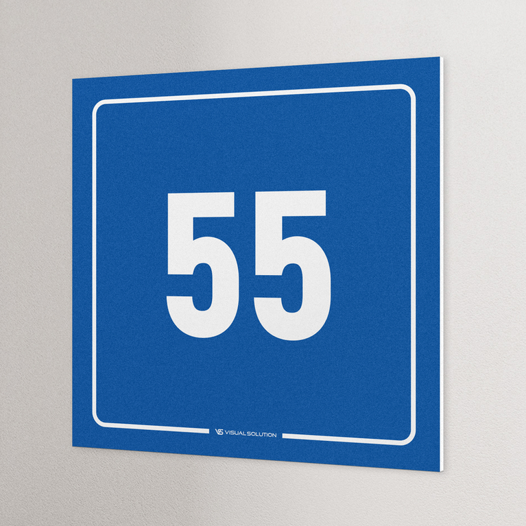 tabliczka informacyjna: numer 55