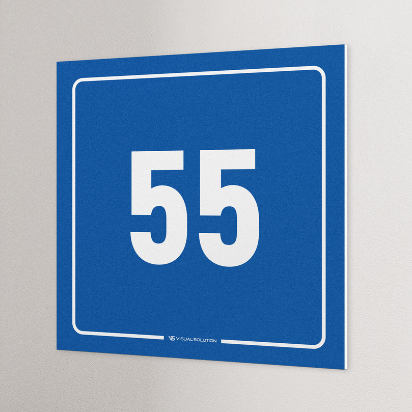 tabliczka informacyjna: numer 55