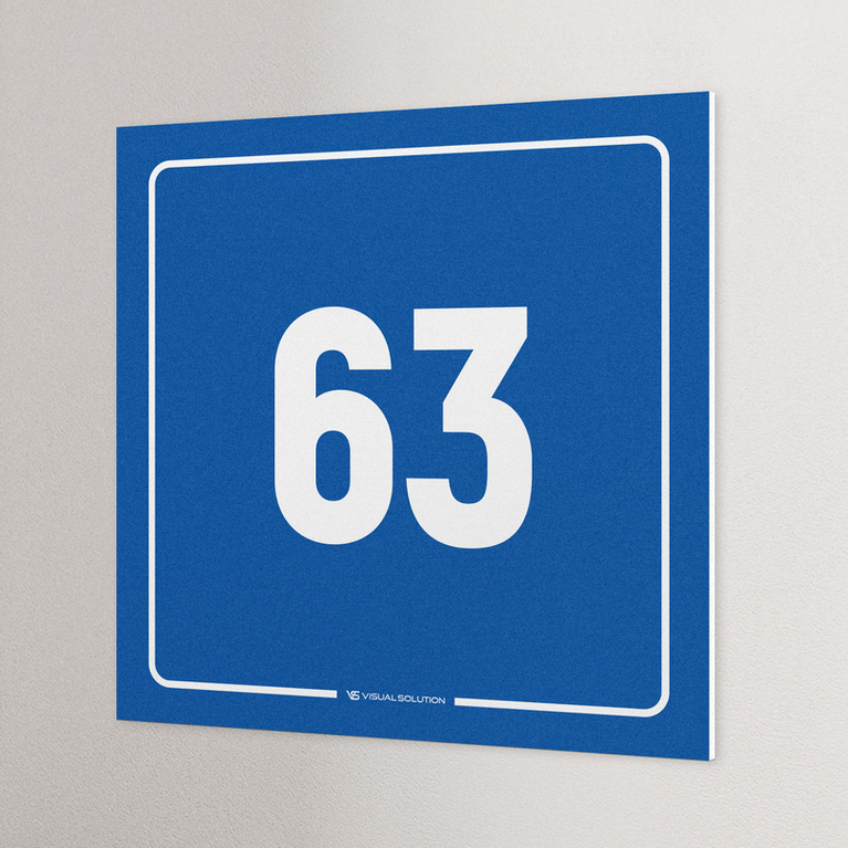 tabliczka informacyjna: numer 63