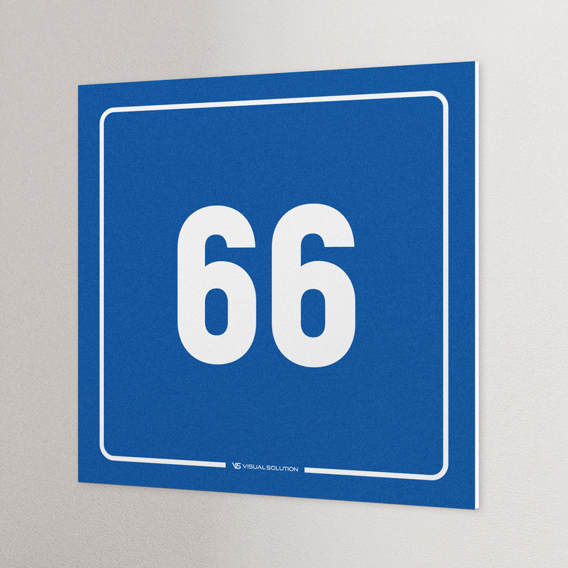 tabliczka informacyjna: numer 66