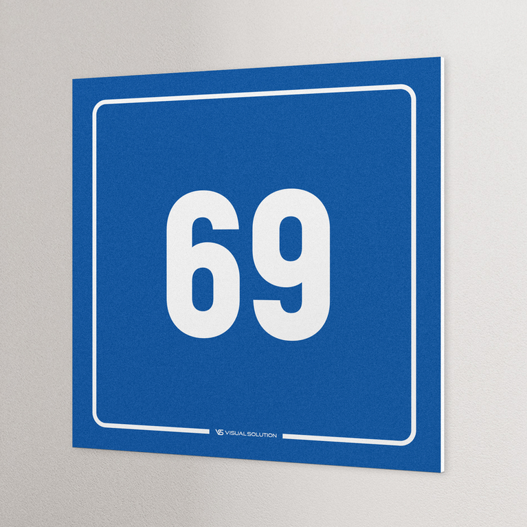 tabliczka informacyjna: numer 69