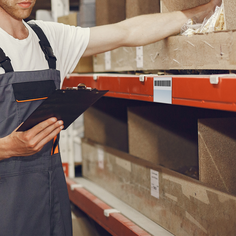 Magnes z Kodem na Trawers